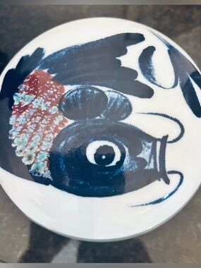 Chinese Signed Qianlong 6"W x 3"H Bowl W/ Lid Fish Motif